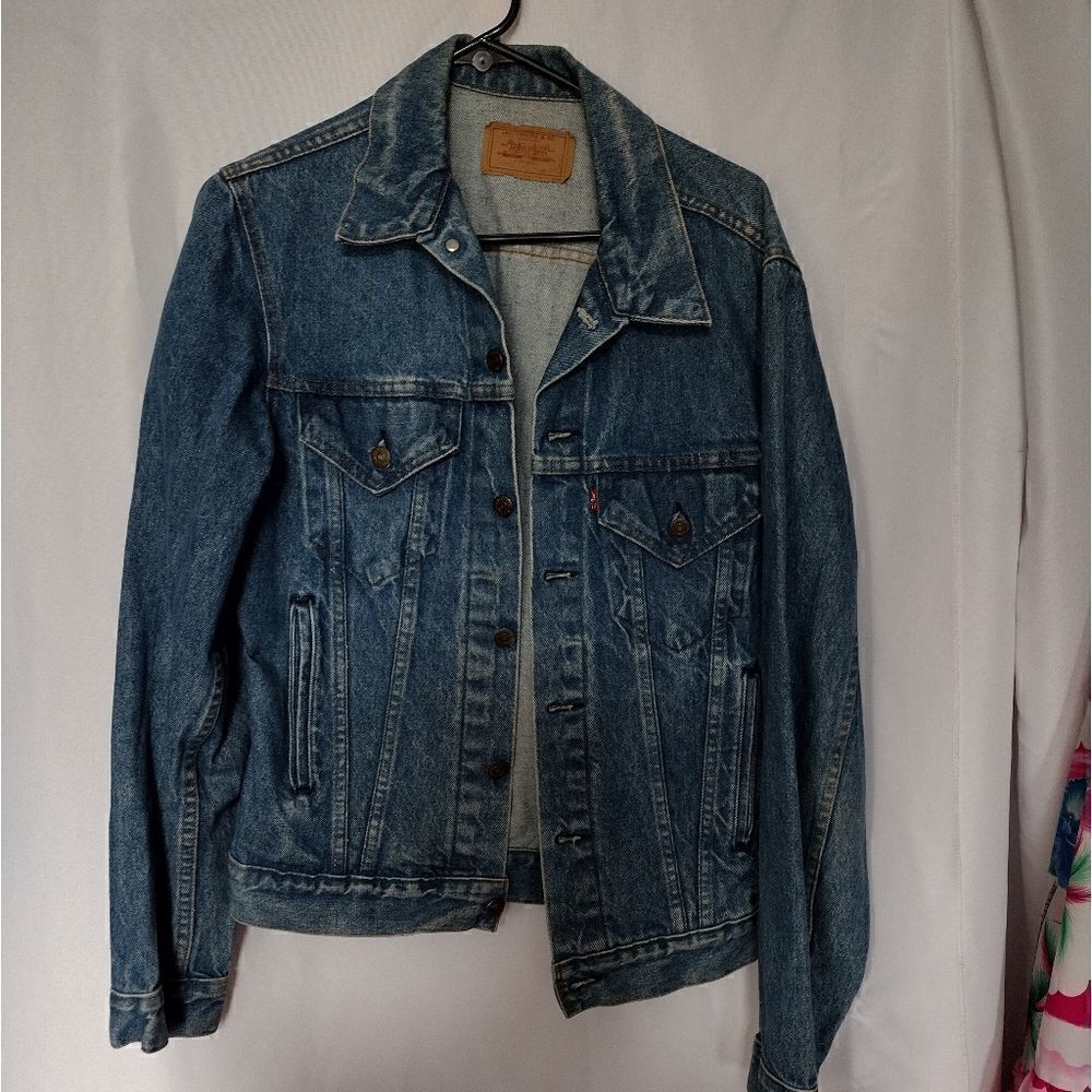 Levi's truckers jacket